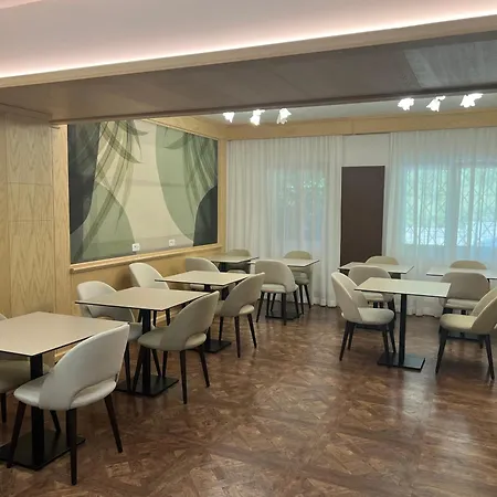 Park Bellevue 3* Dimaro