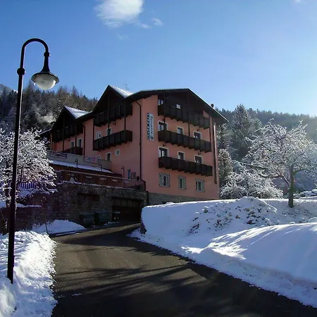 Park Bellevue Otel Dimaro